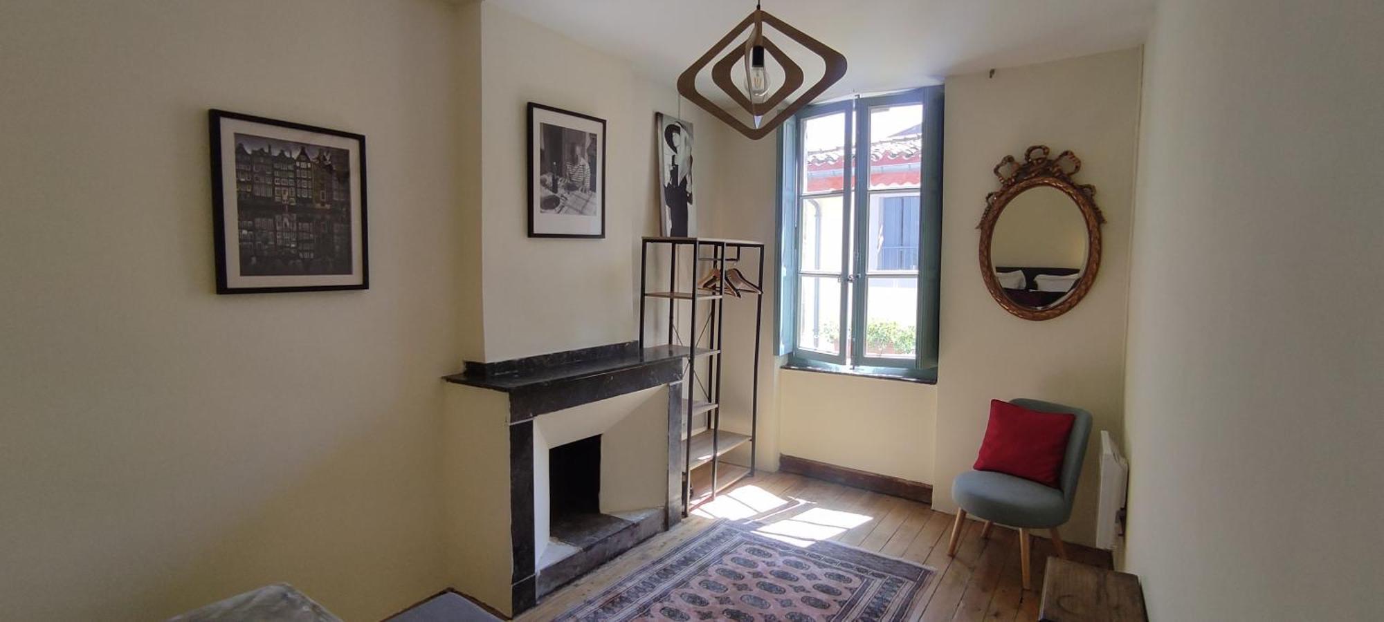 דירות Carcassonne Town House, Rue Barbes מראה חיצוני תמונה