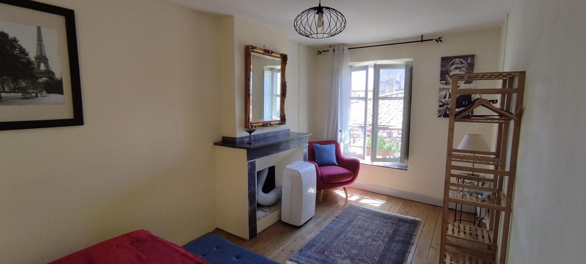 דירות Carcassonne Town House, Rue Barbes מראה חיצוני תמונה